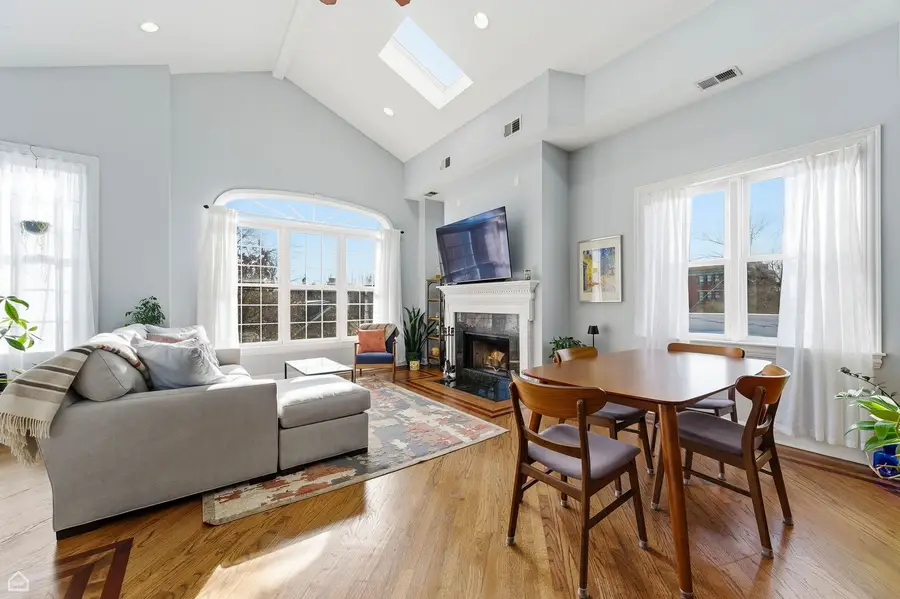 Address Withheld By Seller, Chicago, IL 60612 - #2