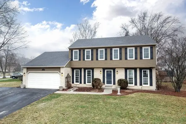 903 Canyon Run Road, Naperville, IL 60565