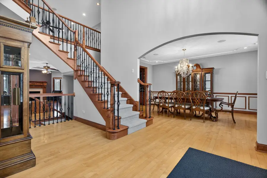 11024 Marilyn Terrace, Orland Park, IL 60467 - Image #2