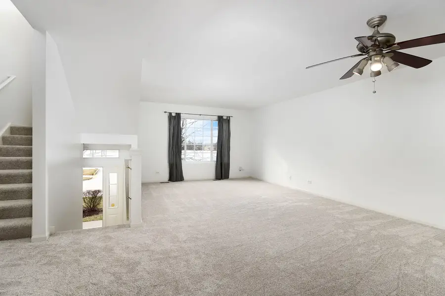 3388 Sanctuary Drive, Elgin, IL 60124 - Image #2