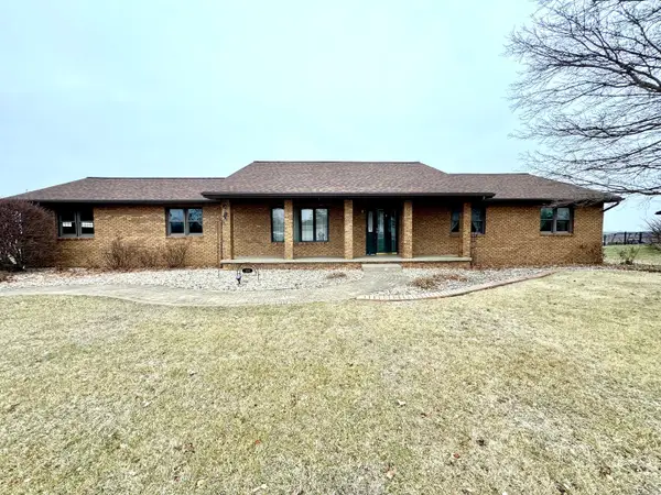 304 Staley Drive, Leroy, IL 61752