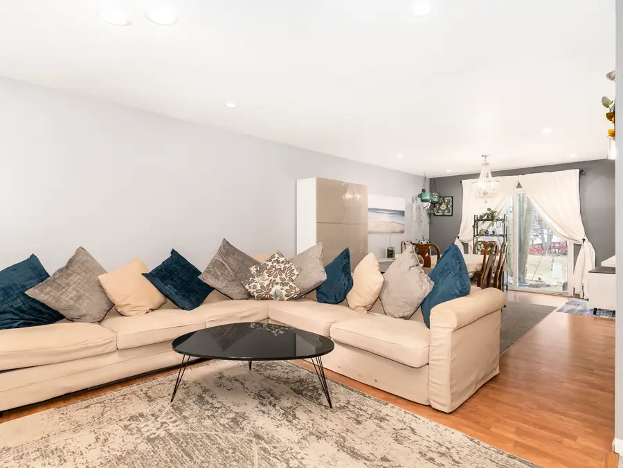 Address Withheld By Seller, Hanover Park, IL 60133 - #3