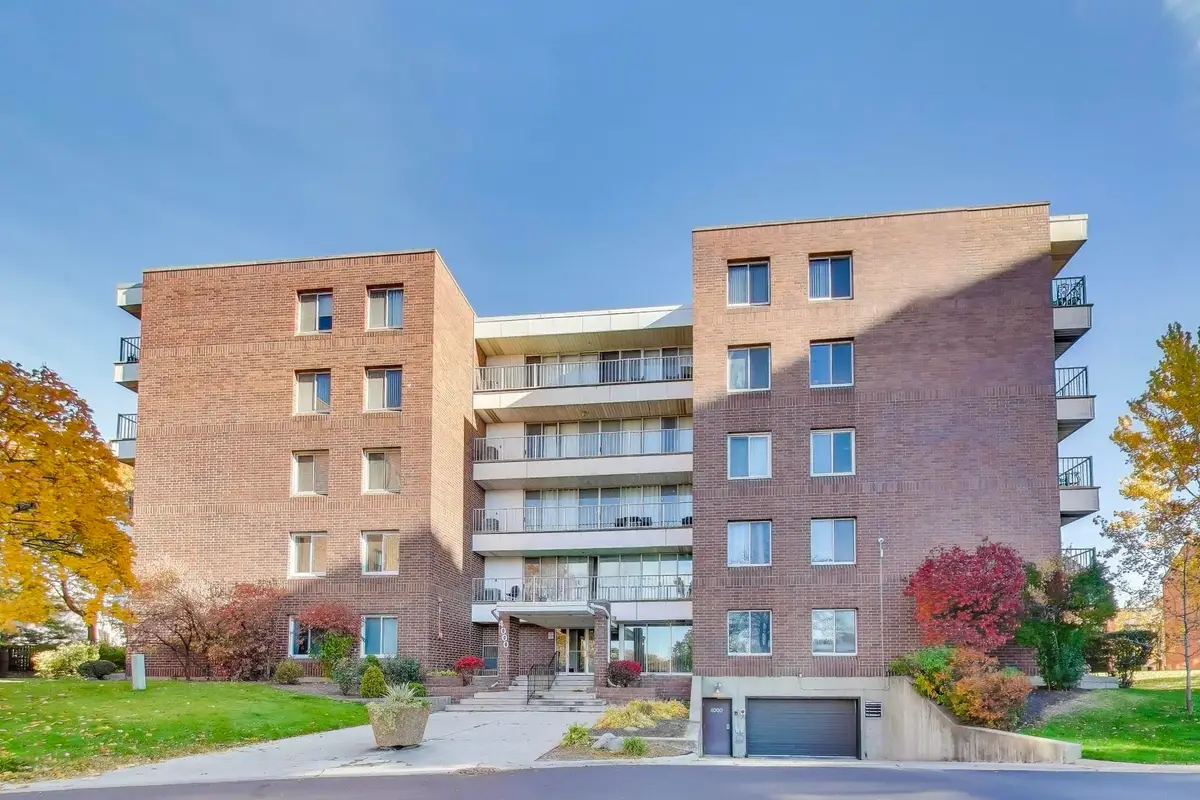 4000 Triumvera Drive #201A, Glenview, IL 60025 - Image #1