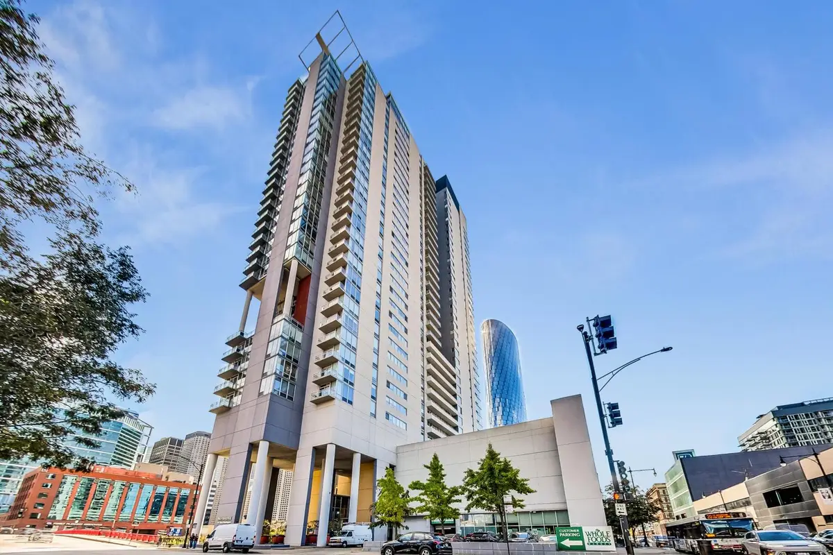 737 W Washington Boulevard #2307, Chicago, IL 60661 - Image #1
