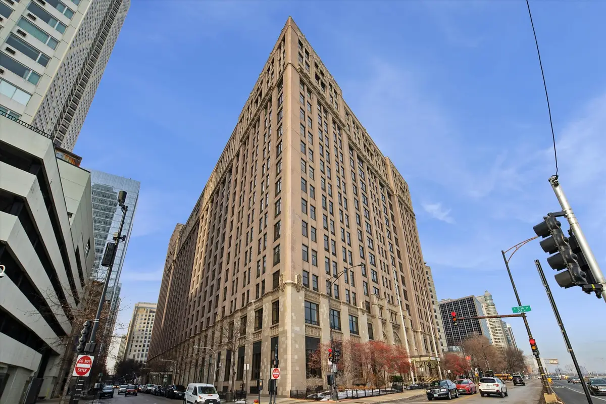 680 N Lake Shore Drive #501, Chicago, IL 60611 - Image #1