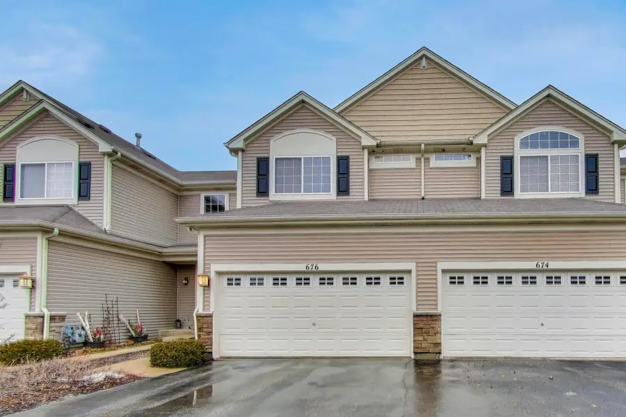 676 S Jade Lane #676, Round Lake, IL 60073 - Image #2