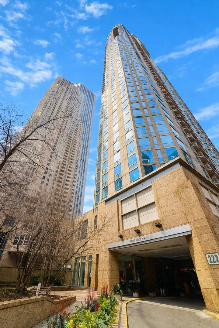 222 N Columbus Drive #3103, Chicago, IL 60601 - Image #1