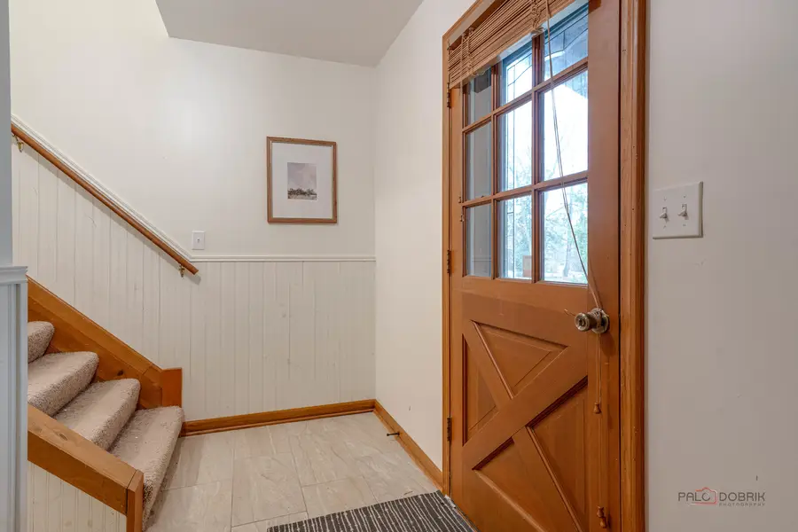 26585 N Pheasant Court, Wauconda, IL 60084 - Image #2