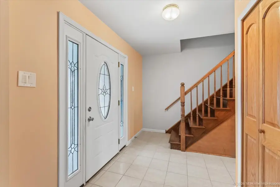 8305 S 85th Court, Hickory Hills, IL 60457 - Image #3