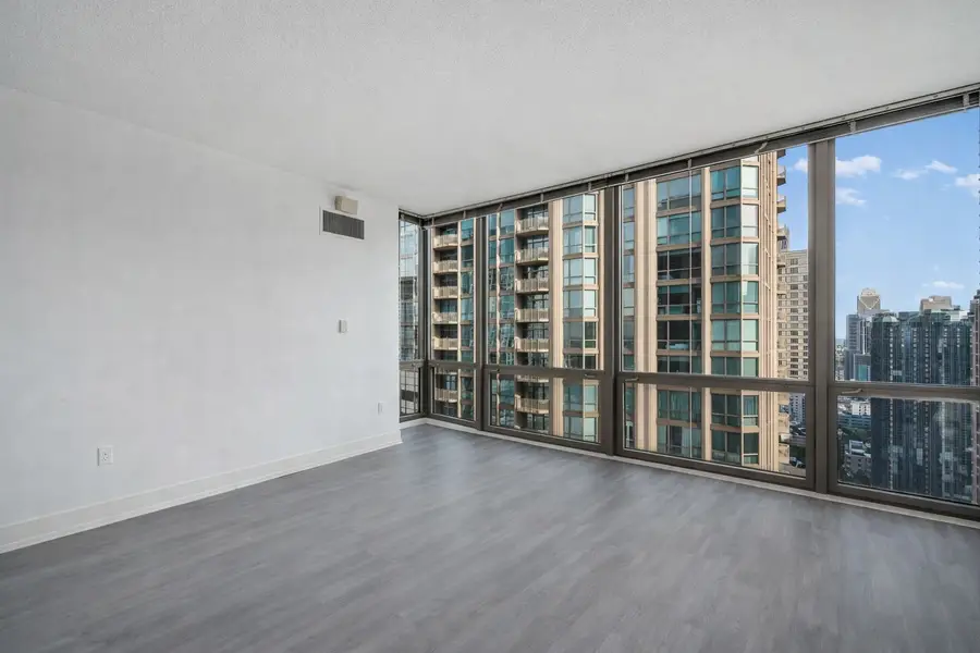 2 E Erie Street #3301, Chicago, IL 60611 - Image #3