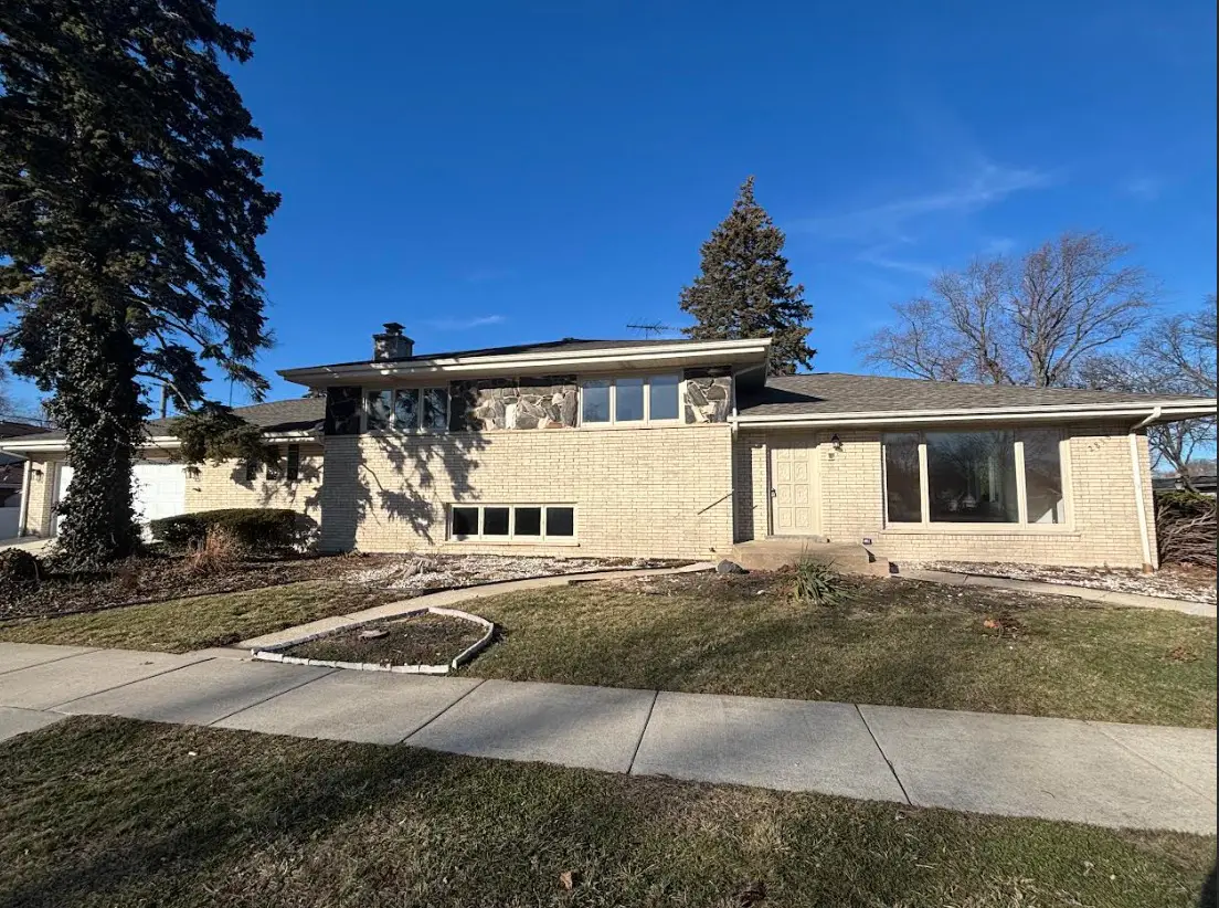 2858 Kensington Avenue, Westchester, IL 60154 - Image #1