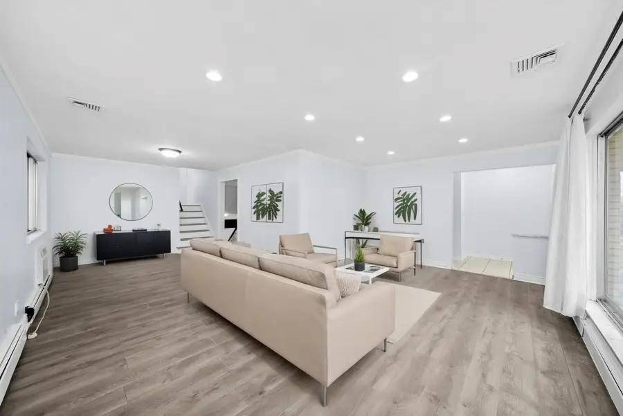 392 Greenbay Avenue, Calumet City, IL 60409 - Image #3