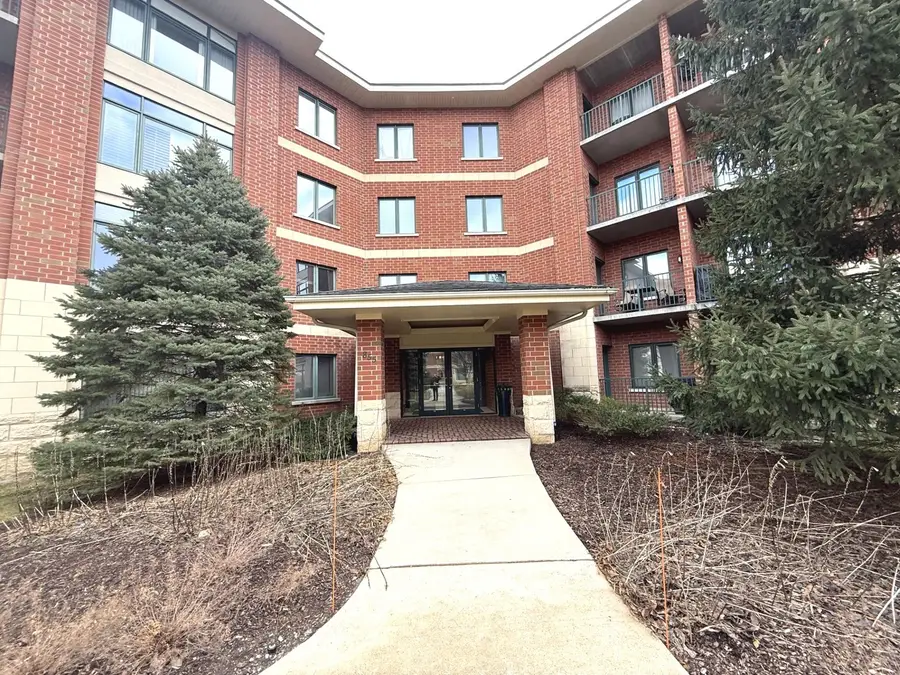 Address Withheld By Seller, Lombard, IL 60148 - Image #3