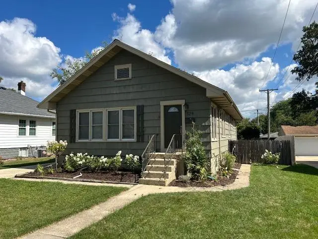 329 S Monterey Avenue, Villa Park, IL 60181 - #2