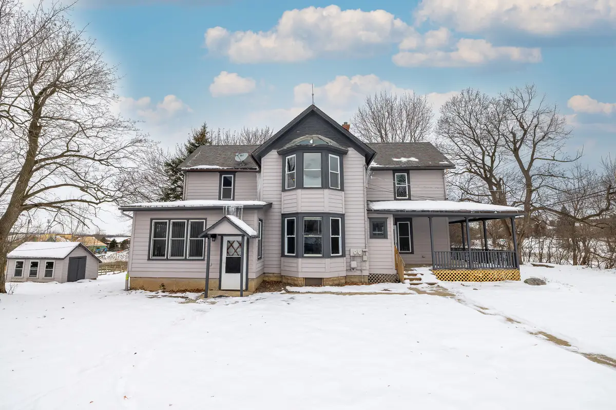 39520 N Kilbourne Road, Wadsworth, IL 60083 - Image #1