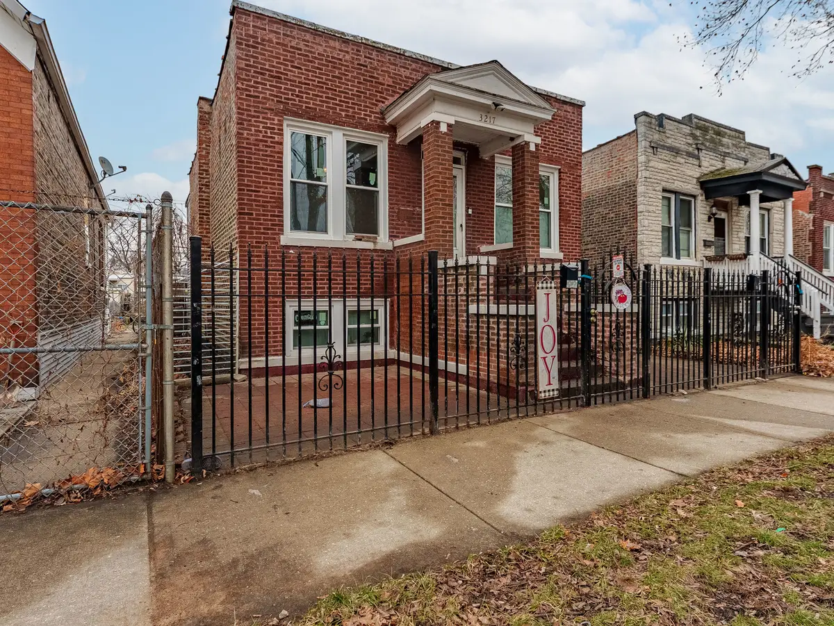 3217 S Ridgeway Avenue, Chicago, IL 60623 - Image #1