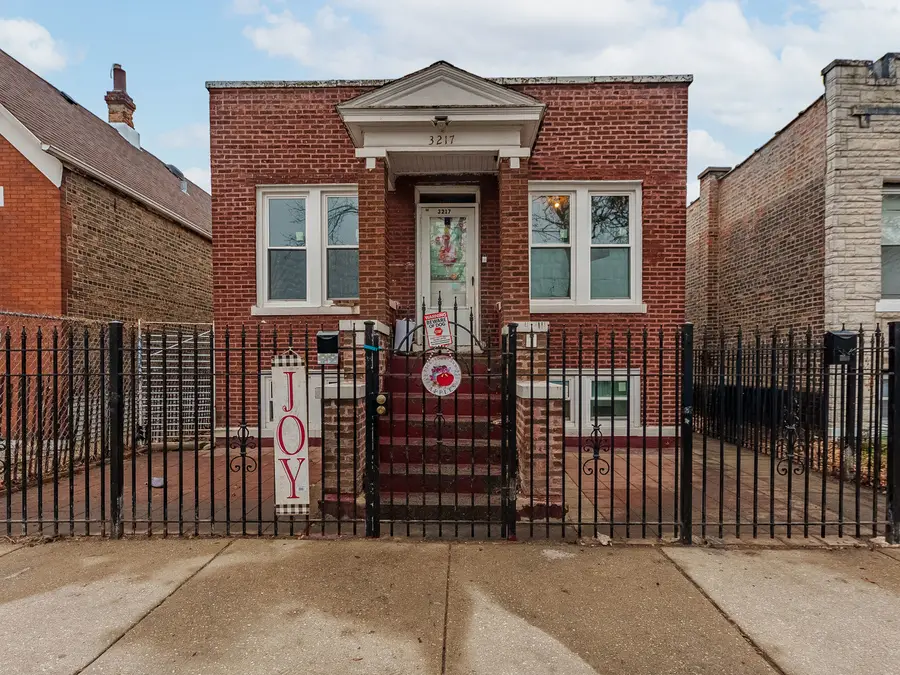 3217 S Ridgeway Avenue, Chicago, IL 60623 - Image #2