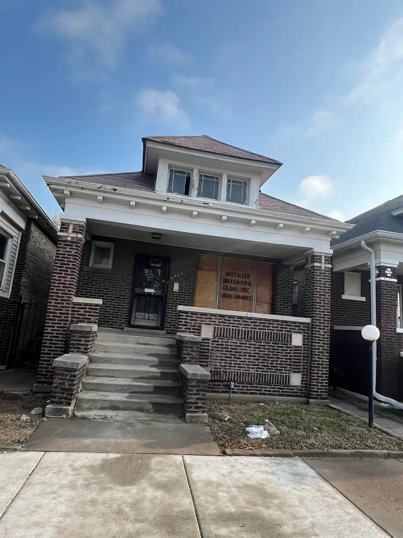 7835 S Rhodes Avenue, Chicago, IL 60619 - Image #2