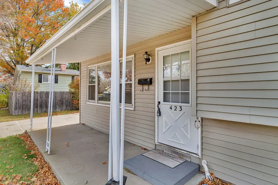 423 Maple Drive, Morris, IL 60450 - Image #2