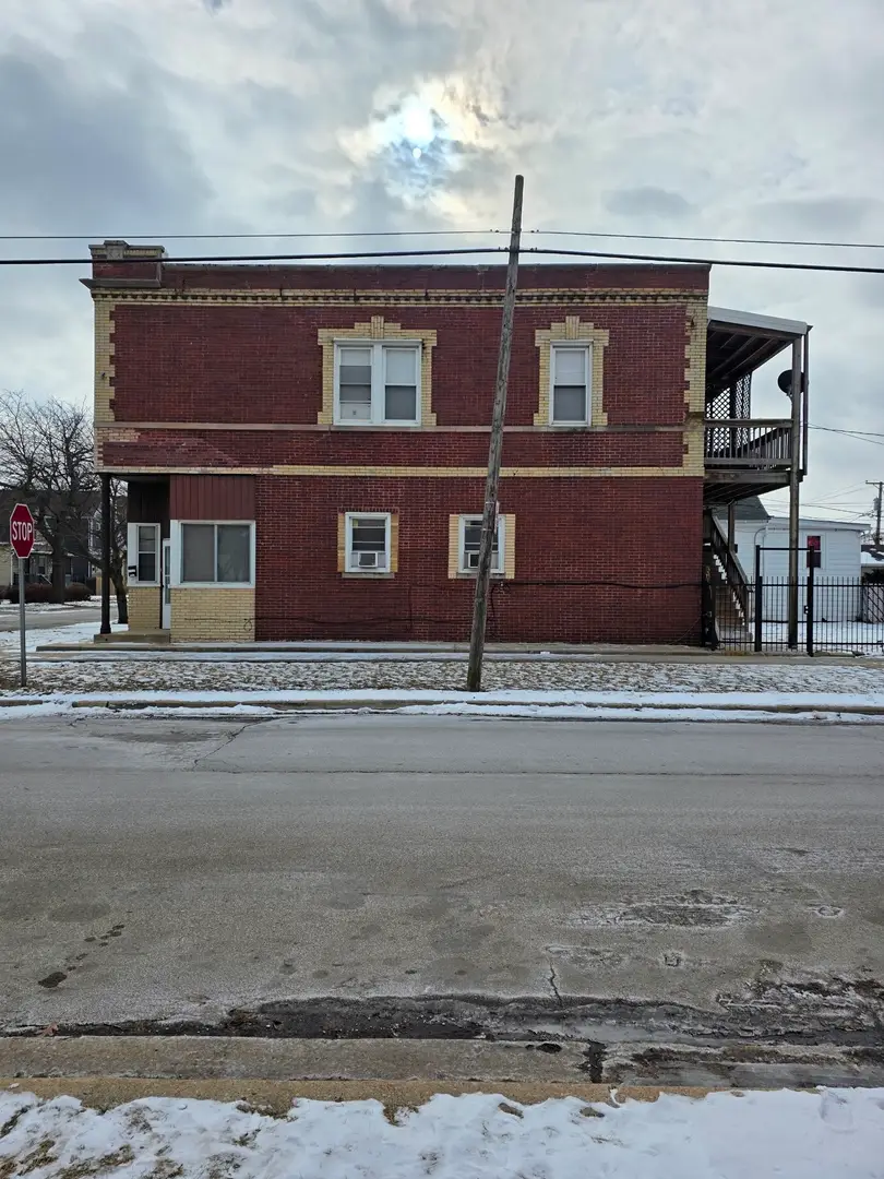 402 S 12th Avenue, Maywood, IL 60153 - #1
