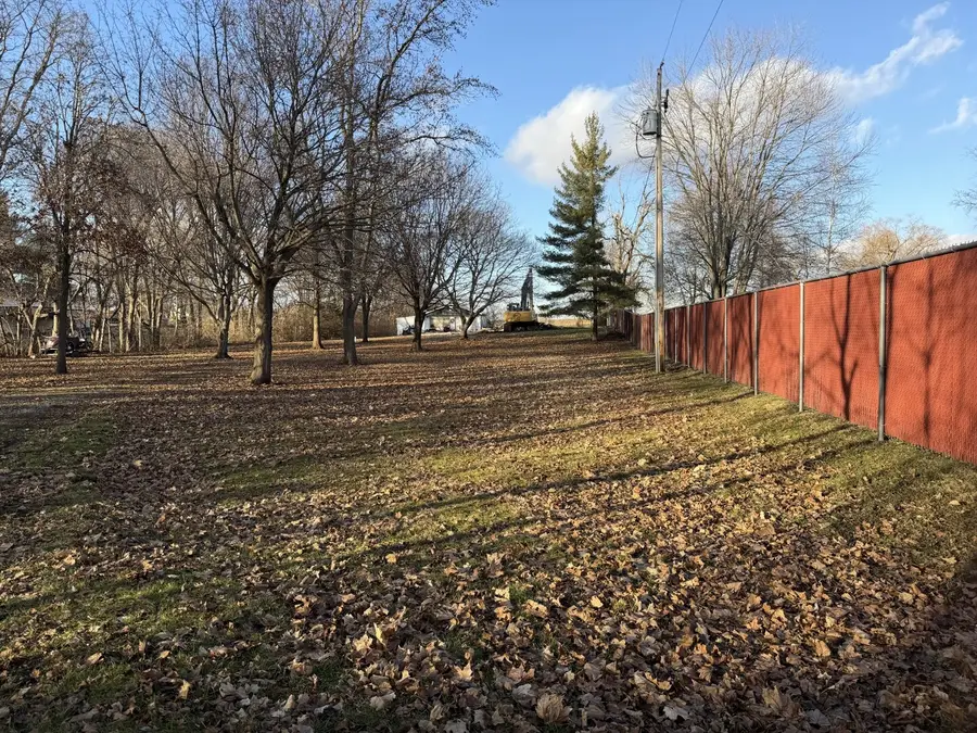 301 W Oak Street, Saybrook, IL 61770 - Image #2