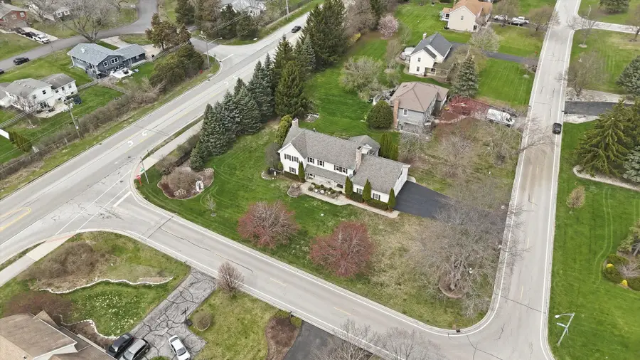 24 Burning Bush Trail, Crystal Lake, IL 60012 - #2