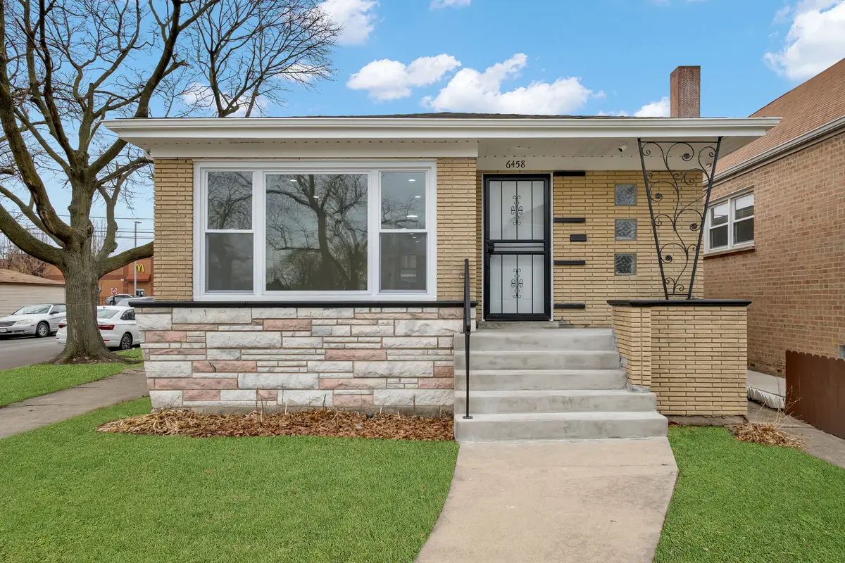 6458 S Claremont Avenue, Chicago, IL 60636 - Image #1