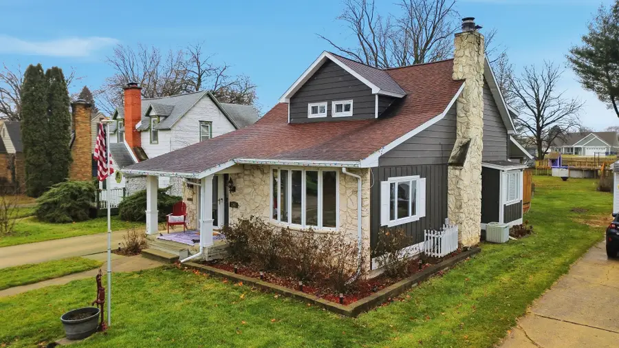 705 Institute Boulevard, Dixon, IL 61021 - Image #3