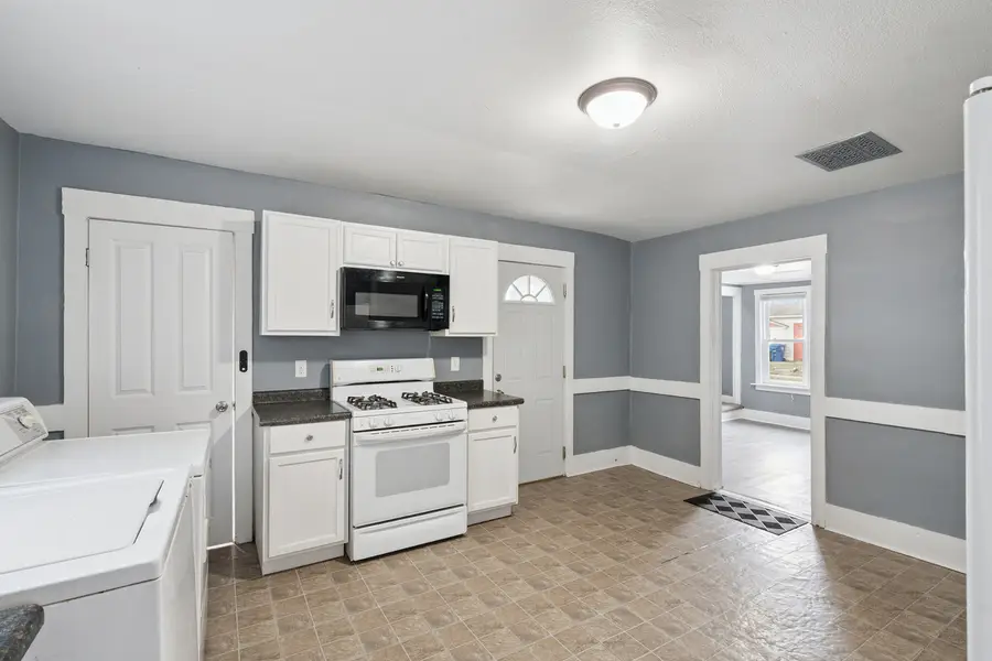 3715 Pearl Avenue, Davenport, IA 52802 - Image #3