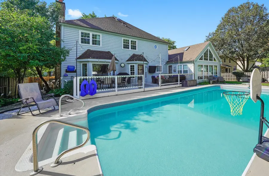 289 Winding Creek Drive, Naperville, IL 60565 - #3