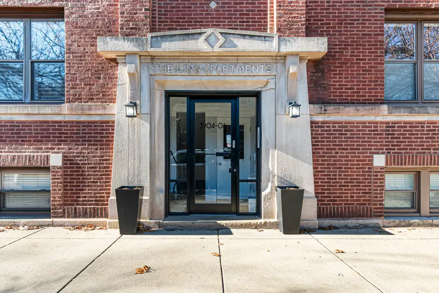 3904 N Wolcott Avenue #2, Chicago, IL 60613 - Image #2