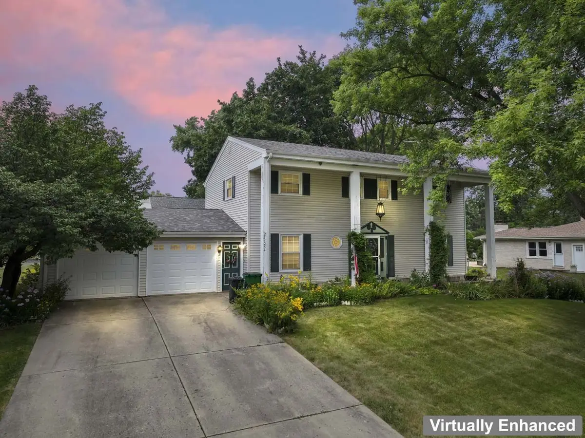 27W084 Fleming Drive, Winfield, IL 60190 - #1