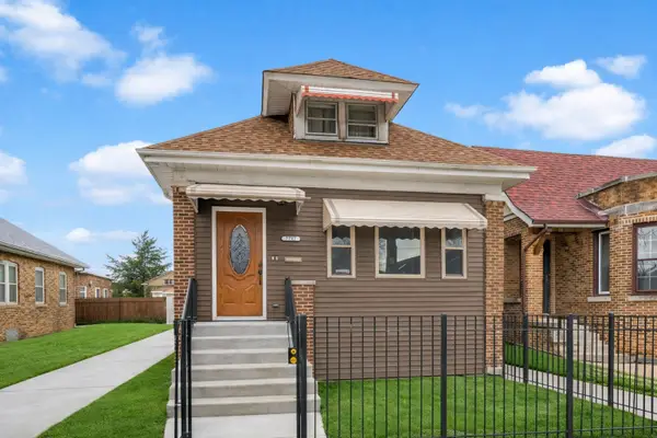 7717 S Luella Avenue, Chicago, IL 60649