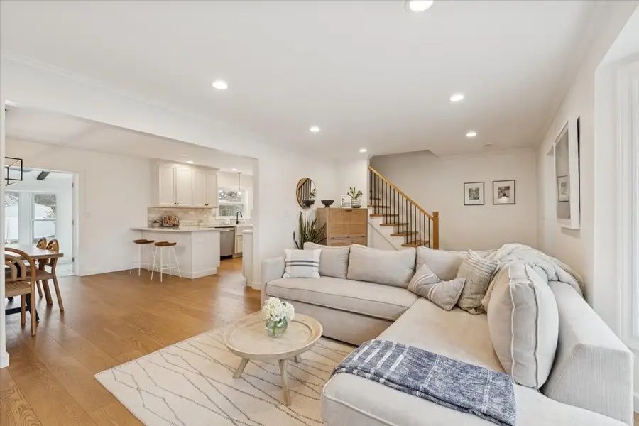 736 Ottawa Avenue, Park Ridge, IL 60068 - Image #3