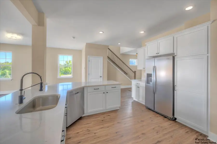 417 Haber Road #6, Cary, IL 60013 - Image #3