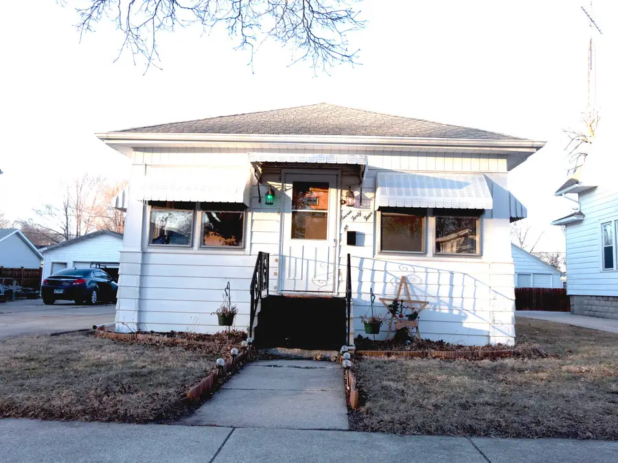 744 E Benton Street, Morris, IL 60450 - Image #2