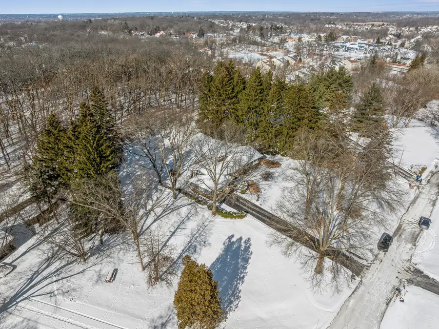 1102 Dennis Lane, Elgin, IL 60120 - Image #2