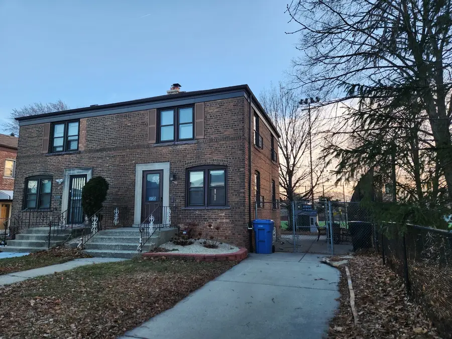 5135 W 63rd Place, Chicago, IL 60638 - Image #2