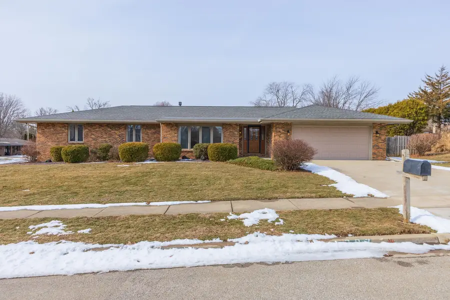207 Hampton Drive, Bloomington, IL 61704 - #2