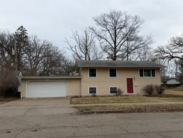 330 S Lakeshore Drive, Mundelein, IL 60060