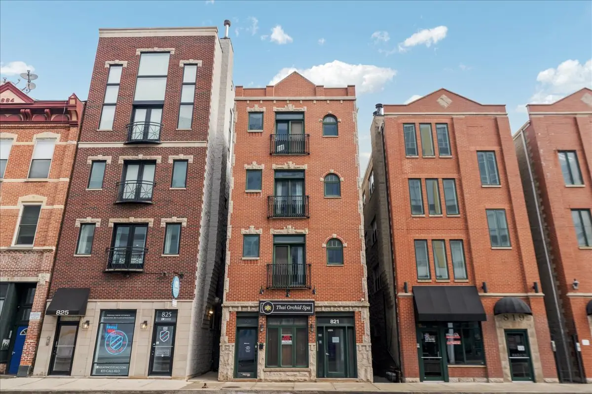 821 N Milwaukee Avenue #3, Chicago, IL 60642 - #1