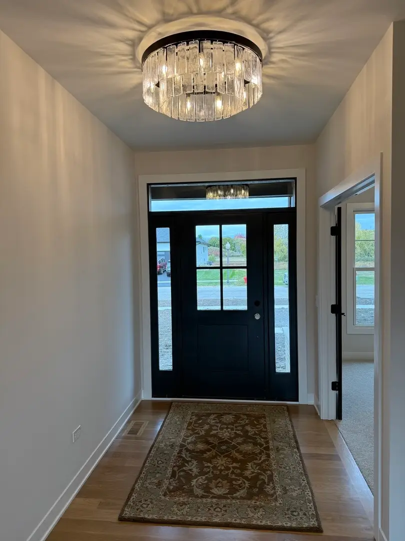 832 Sunflower Drive, Geneva, IL 60134 - Image #2