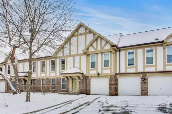 735 Garfield Avenue #735, Libertyville, IL 60048