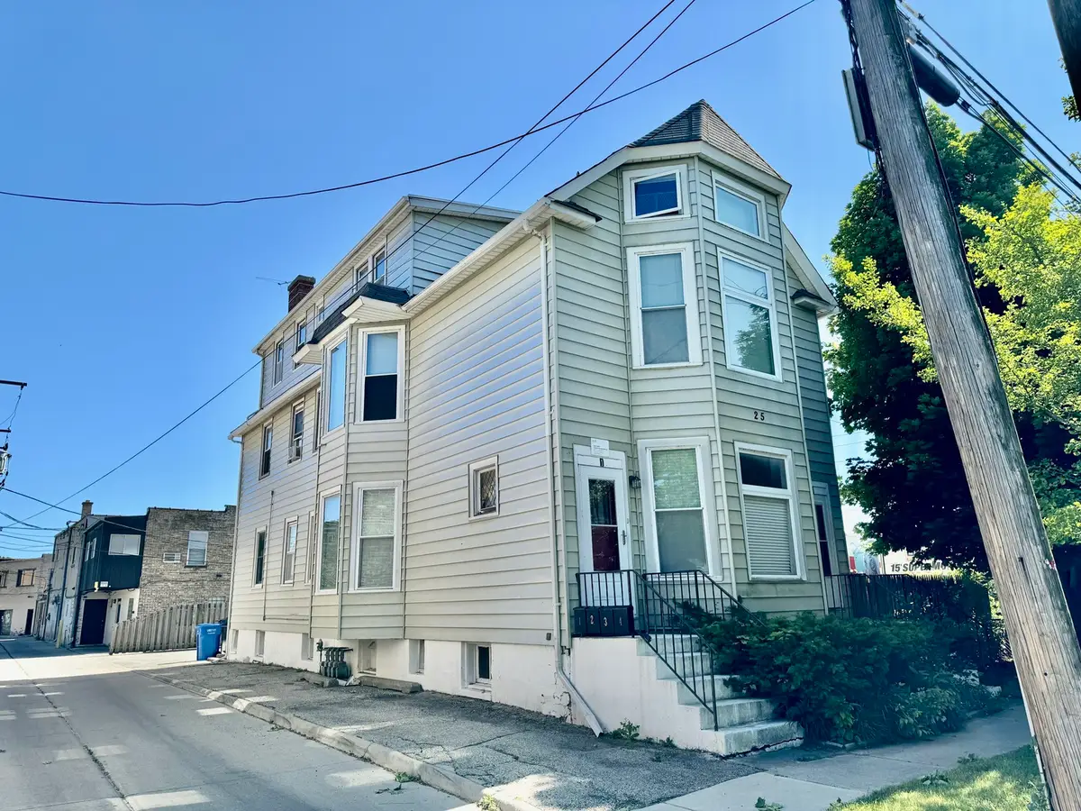 25 Webster Avenue, Highwood, IL 60040 - Image #1