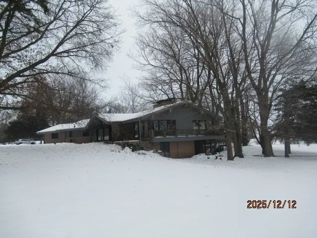 1943 Woodside Drive, Freeport, IL 61032 - Image #1