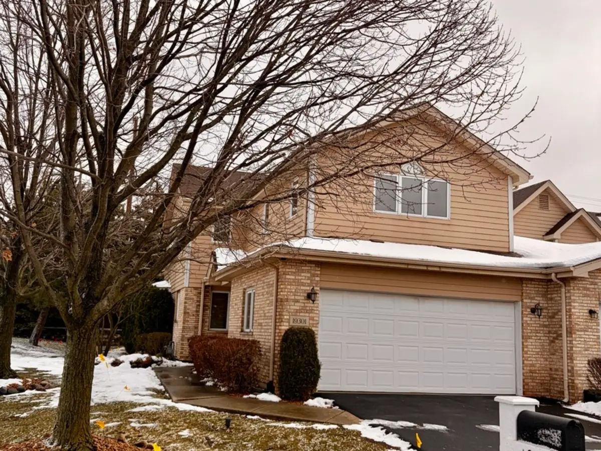 19301 Enclave Lane, Tinley Park, IL 60487 - Image #1
