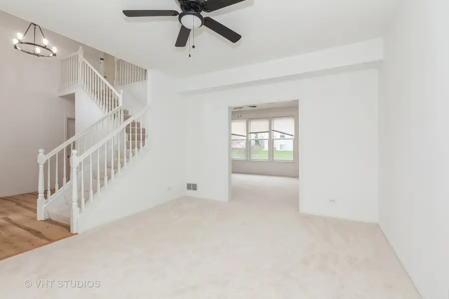 1110 Oakhill Drive, Aurora, IL 60502 - Image #3