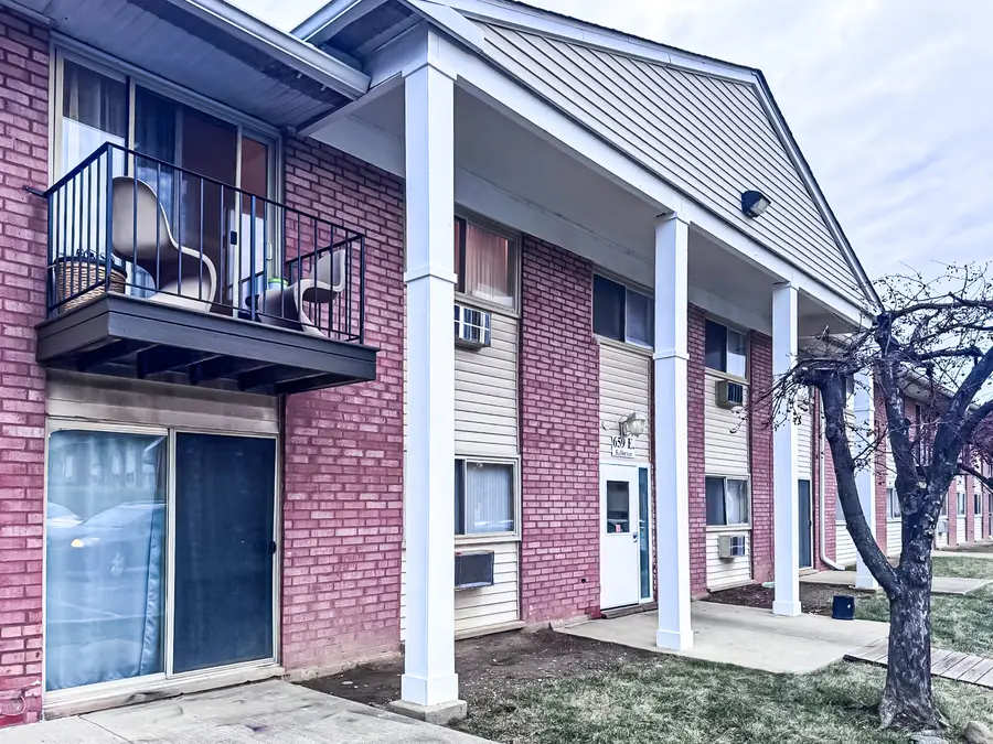 659 E Fullerton Avenue #209, Glendale Heights, IL 60139 - Image #2