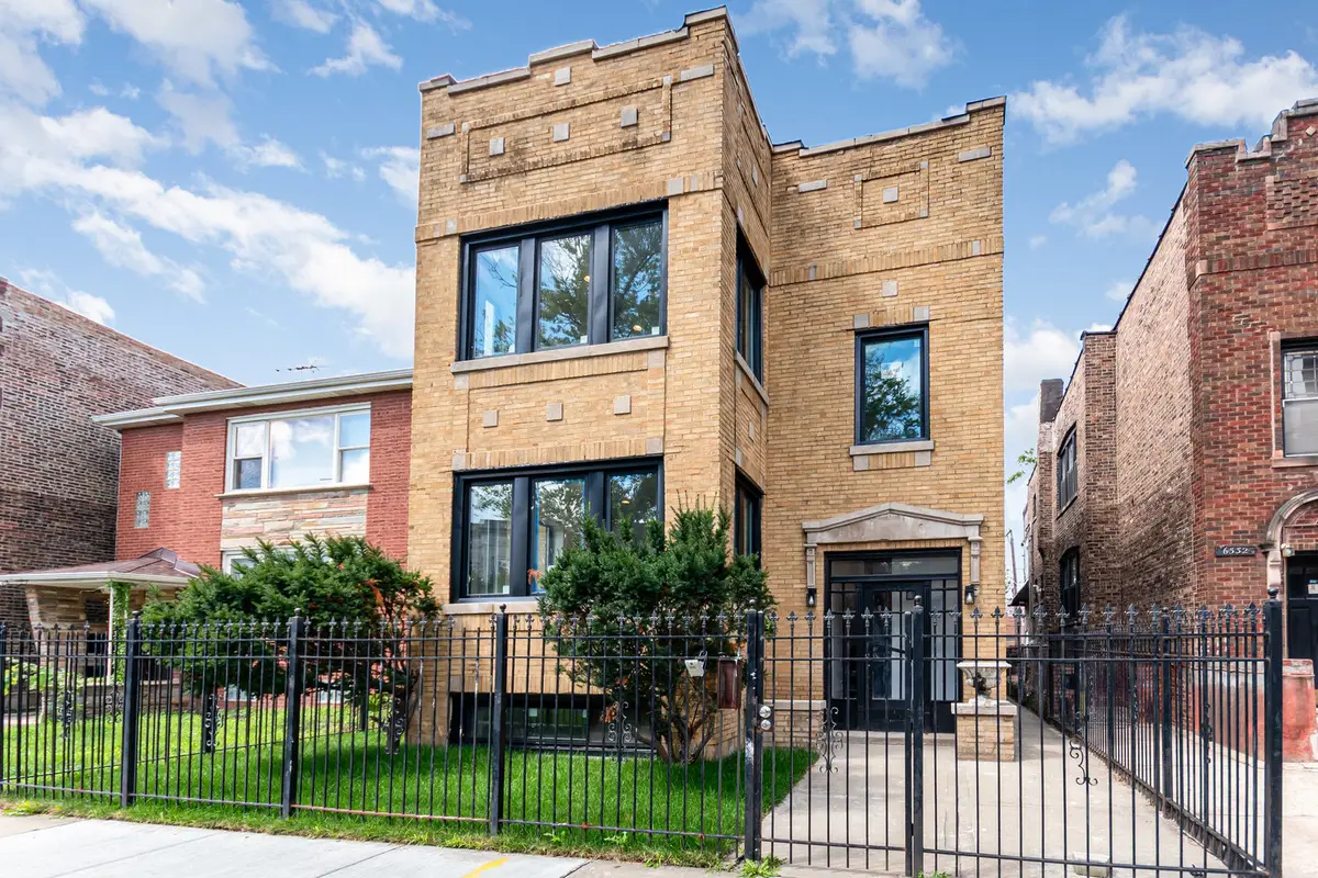 6336 S Eberhart Avenue, Chicago, IL 60637 - Image #1