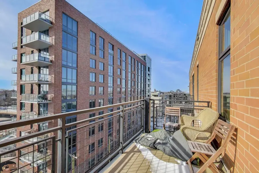 725 N Aberdeen Street #607, Chicago, IL 60642 - Image #2